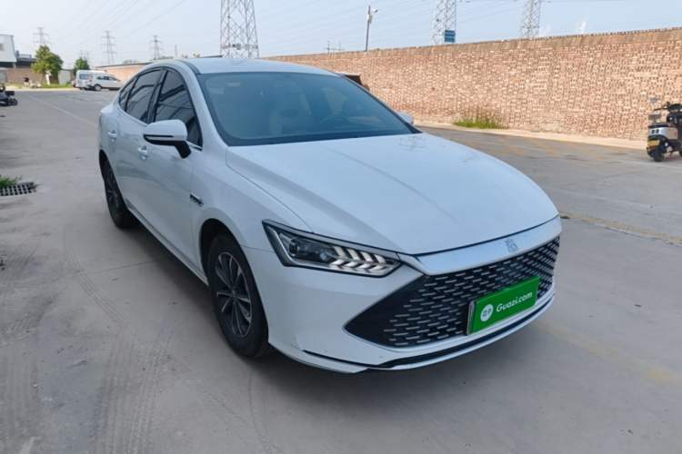 Used BYD Qin PLUS 2024 HONOR Edition DM-i 55KM Leading Model Front Right 45 Deg