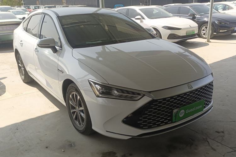 Used BYD Qin PLUS 2024 HONOR Edition DM-i 55KM Leading Model Front Right 45 Deg