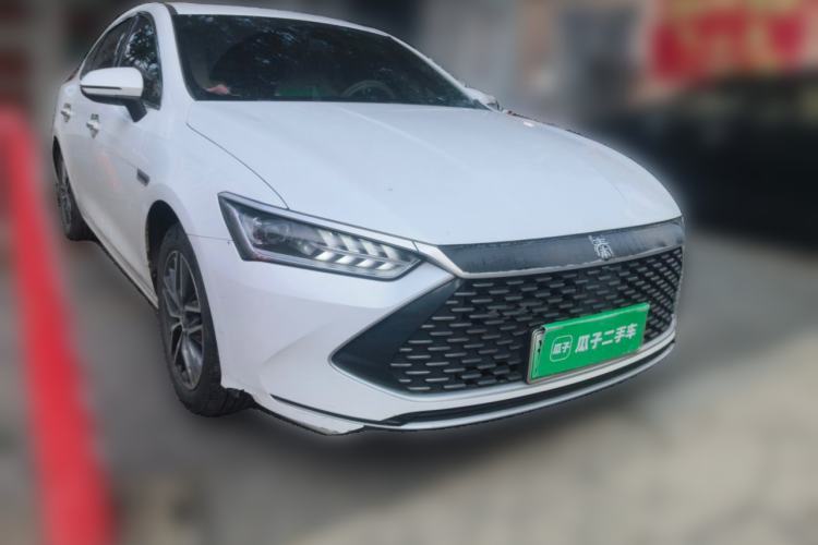 Used BYD Qin PLUS 2024 HONOR Edition DM-i 120KM Leading Model Front Right 45 Deg