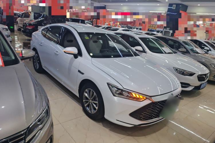 Used BYD Qin PLUS 2024 HONOR Edition DM-i 55KM Leading Model Front Right 45 Deg