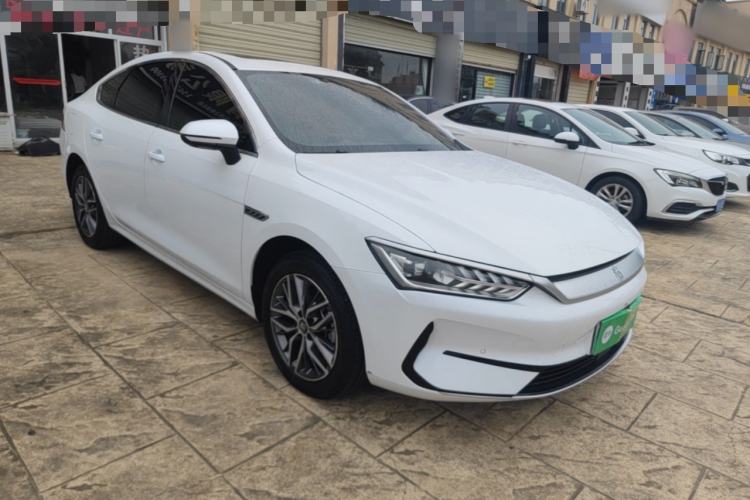 Used BYD Qin PLUS 2024 Honor Edition EV 420KM Beyond Model Front Right 45 Deg