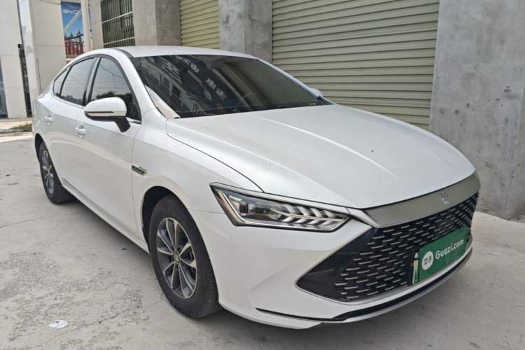 Used BYD Qin PLUS 2024 HONOR Edition DM-i 55KM Leading Model Front Right 45 Deg