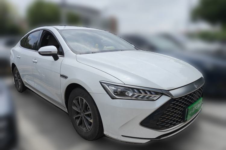 Used BYD Qin PLUS 2024 HONOR Edition DM-i 55KM Leading Model Front Right 45 Deg