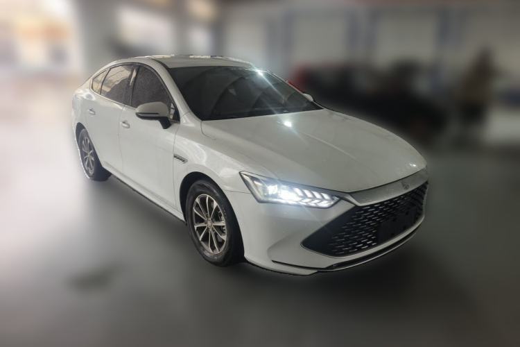 Used BYD Qin PLUS 2024 HONOR Edition DM-i 55KM Leading Model Front Right 45 Deg