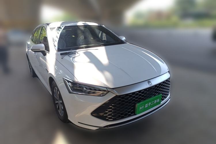 Used BYD Qin PLUS 2024 HONOR Edition DM-i 55KM Leading Model Front Right 45 Deg