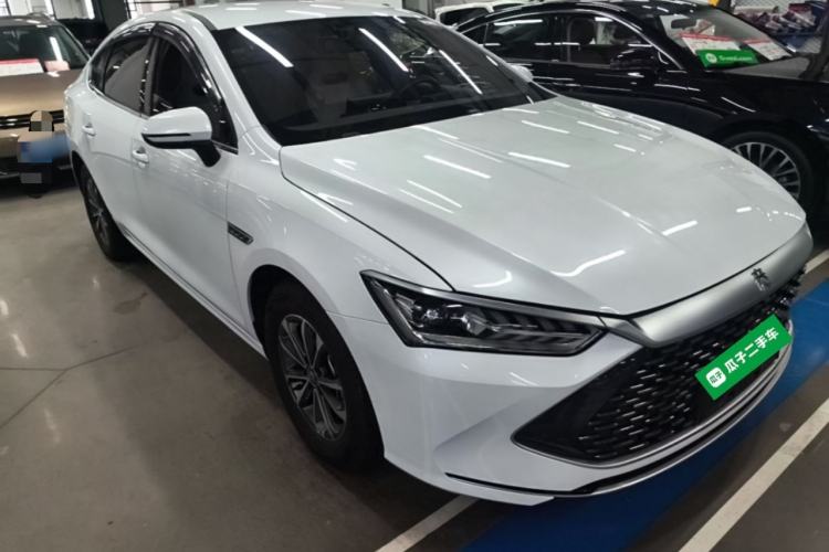 Used BYD Qin PLUS 2024 HONOR Edition DM-i 55KM Leading Model Front Right 45 Deg