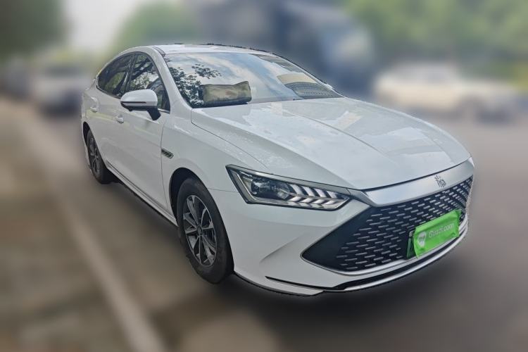 Used BYD Qin PLUS 2024 HONOR Edition DM-i 55KM Leading Model Front Right 45 Deg
