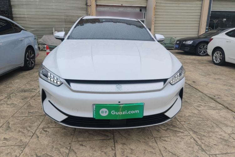 Used BYD Qin PLUS 2024 Honor Edition EV 420KM Beyond Model Front