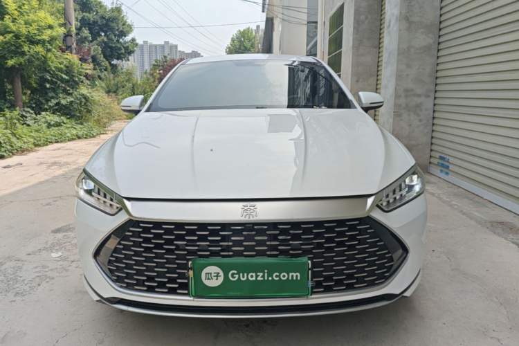 Used BYD Qin PLUS 2024 HONOR Edition DM-i 55KM Leading Model Front