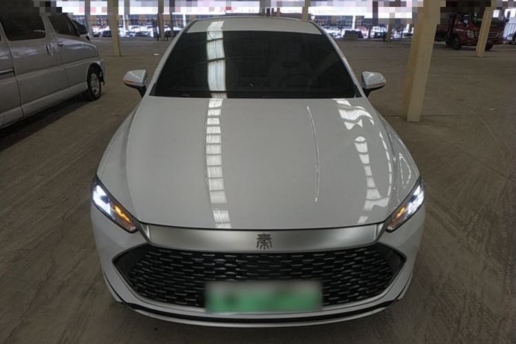 Used BYD Qin PLUS 2024 HONOR Edition DM-i 55KM Leading Model Front
