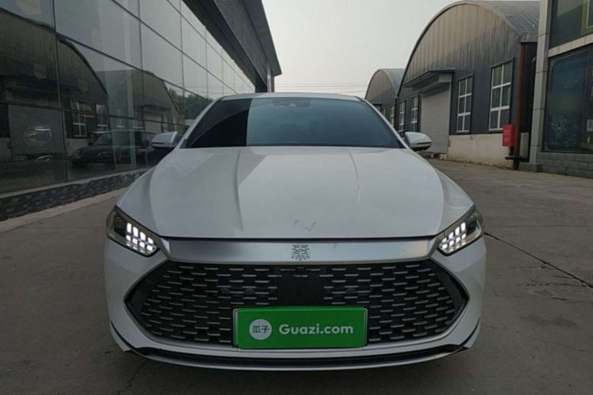Used BYD Qin PLUS 2024 HONOR Edition DM-i 120KM Excellence Model Front