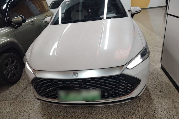Used BYD Qin PLUS 2024 HONOR Edition DM-i 55KM Leading Model Front