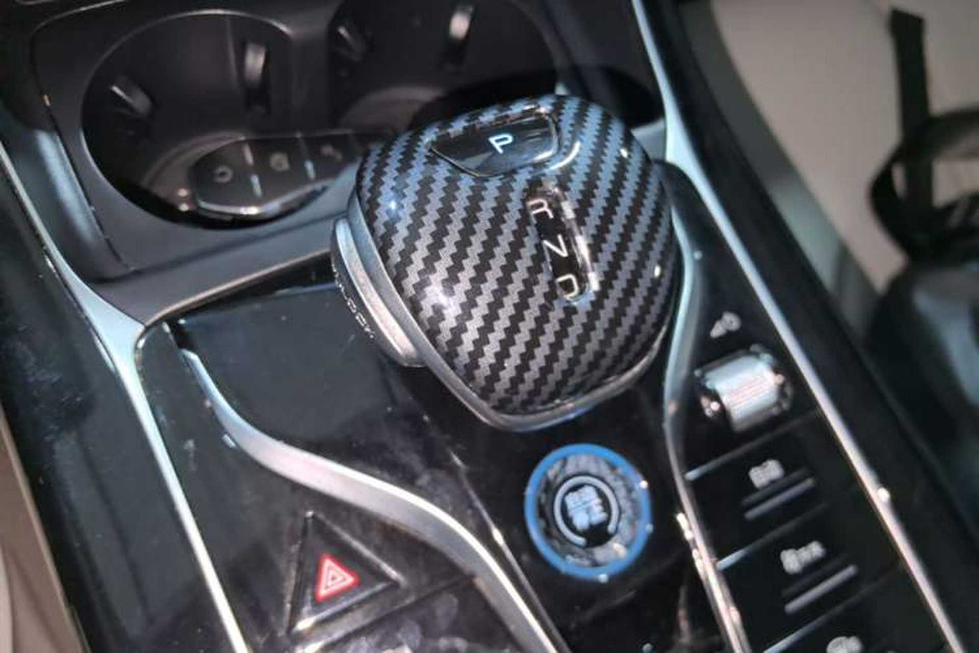 Used BYD Qin PLUS 2024 Honor Edition EV 420KM Beyond Model Gear Lever