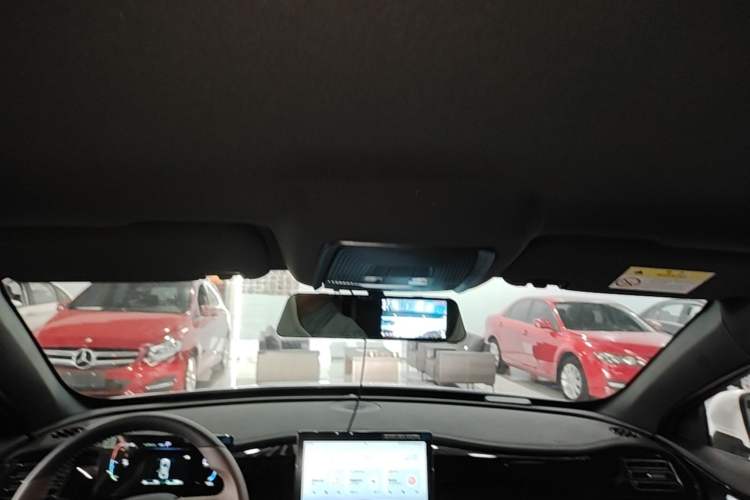 Used BYD Qin PLUS 2024 HONOR Edition DM-i 55KM Leading Model Headliner