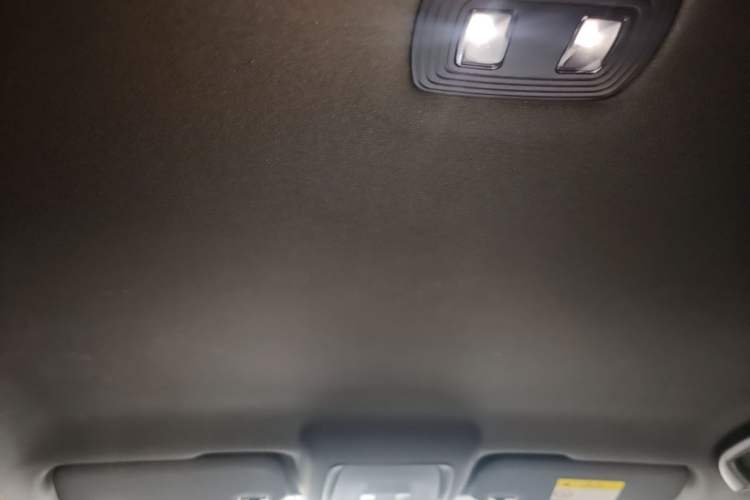 Used BYD Qin PLUS 2024 HONOR Edition DM-i 55KM Leading Model Headliner