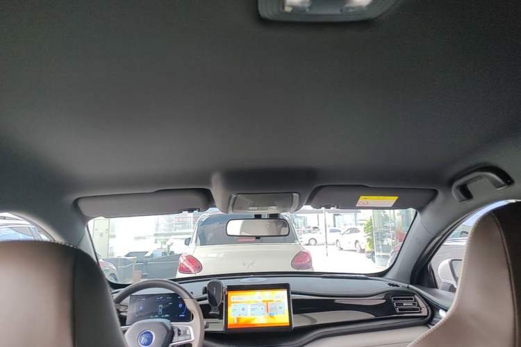 Used BYD Qin PLUS 2024 HONOR Edition DM-i 55KM Leading Model Headliner