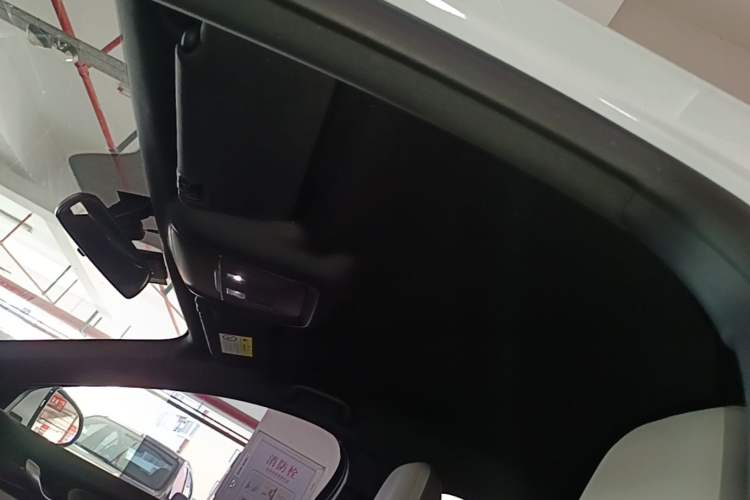 Used BYD Qin PLUS 2024 HONOR Edition DM-i 55KM Leading Model Headliner