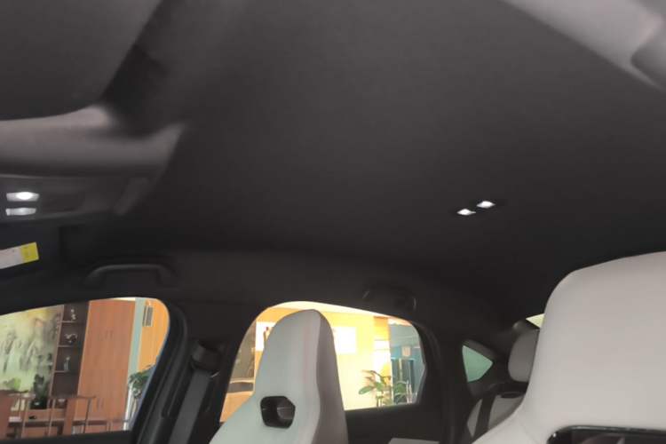 Used BYD Qin PLUS 2024 HONOR Edition DM-i 55KM Leading Model Headliner