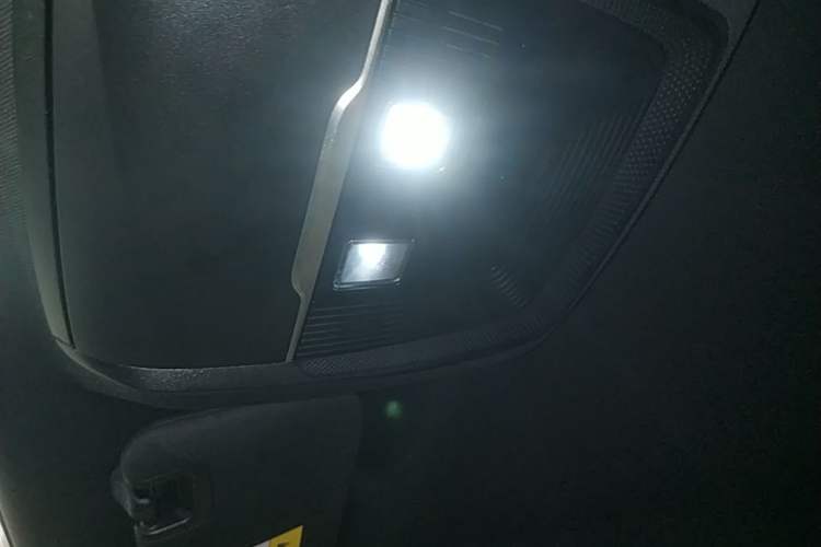 Used BYD Qin PLUS 2024 HONOR Edition DM-i 55KM Leading Model Headliner