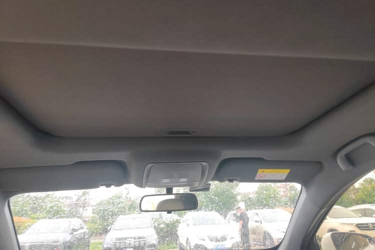 Used BYD Qin PLUS 2024 Honor Edition EV 420KM Beyond Model Headliner