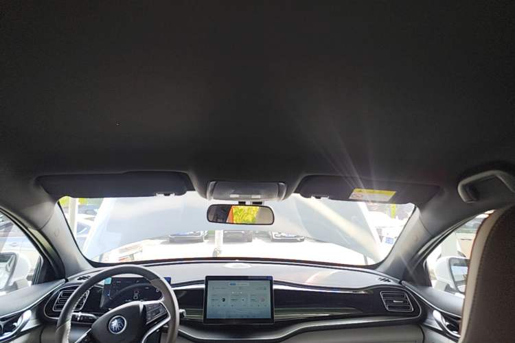Used BYD Qin PLUS 2024 Honor Edition EV 510KM Leading Model Headliner