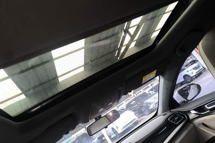 Used BYD Qin PLUS 2024 HONOR Edition DM-i 120KM Leading Model Headliner