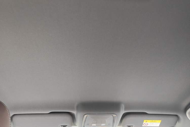 Used BYD Qin PLUS 2024 HONOR Edition DM-i 55KM Leading Model Headliner