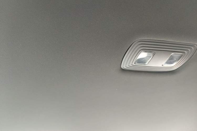 Used BYD Qin PLUS 2024 HONOR Edition DM-i 55KM Leading Model Headliner