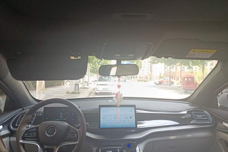 Used BYD Qin PLUS 2024 Honor Edition EV 510KM Beyond Model Headliner