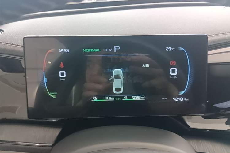 Used BYD Qin PLUS 2024 HONOR Edition DM-i 55KM Leading Model Instrument Cluster