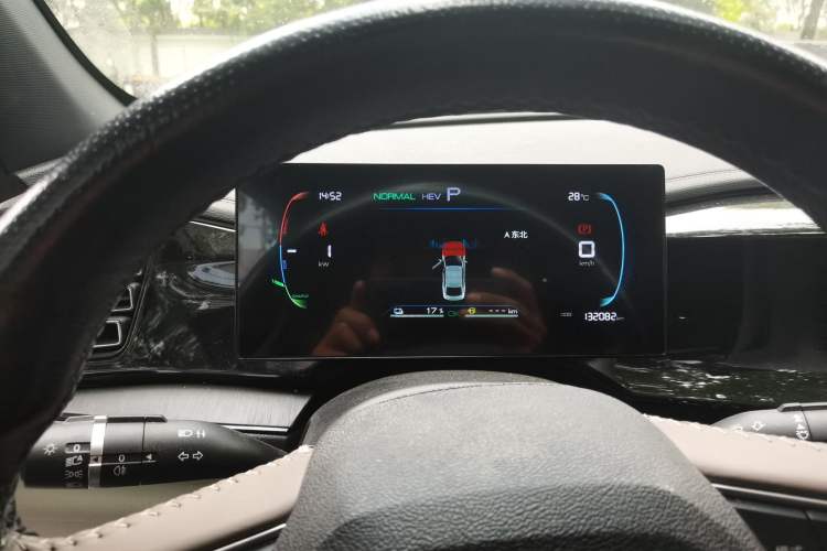 Used BYD Qin PLUS 2024 HONOR Edition DM-i 55KM Leading Model Instrument Cluster