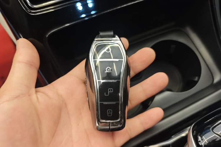 Used BYD Qin PLUS 2024 HONOR Edition DM-i 55KM Leading Model Interior 1