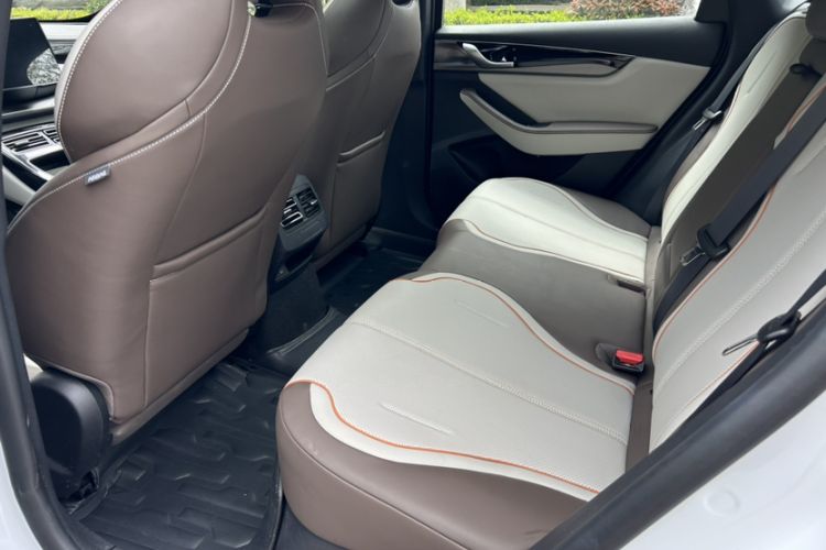 Used BYD Qin PLUS 2024 HONOR Edition DM-i 55KM Beyond Model Interior 1