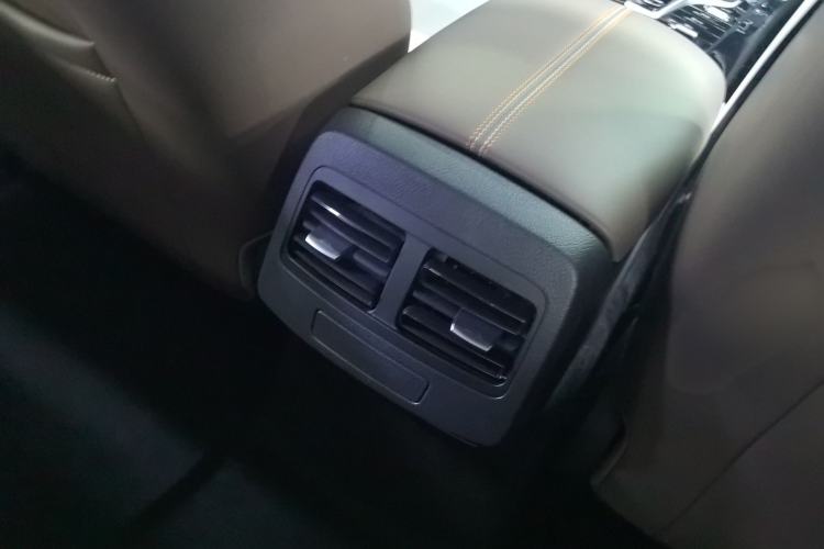 Used BYD Qin PLUS 2024 HONOR Edition DM-i 55KM Leading Model Interior 3