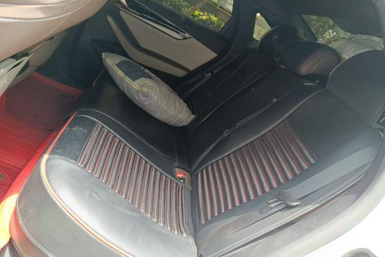 Used BYD Qin PLUS 2024 Honor Edition EV 510KM Leading Model Interior 4