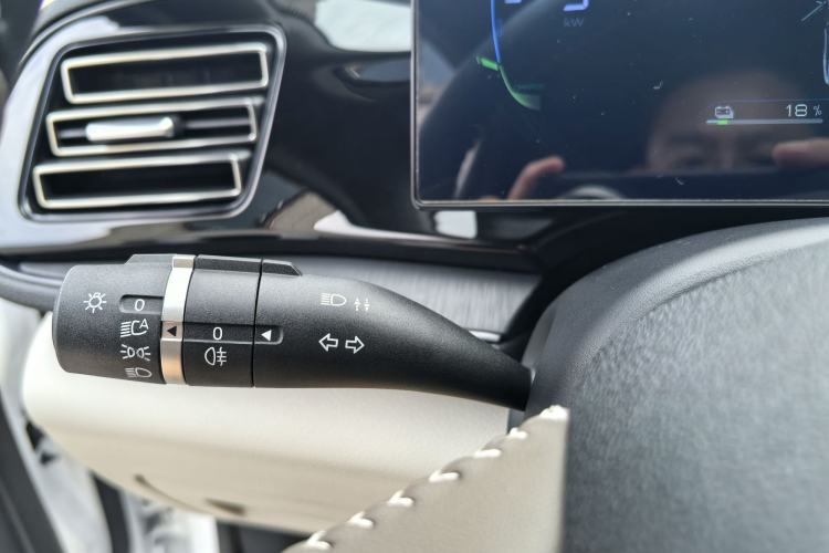 Used BYD Qin PLUS 2024 HONOR Edition DM-i 55KM Leading Model Interior 7