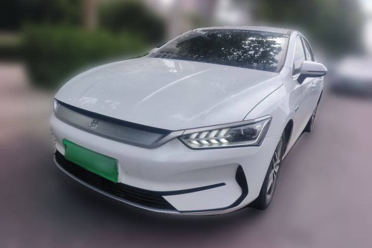 BYD Qin PLUS 2024 Honor Edition EV 420KM Leading Model d’occasion Guazi used car, China used car export, Used car for sale, Used  cars, Cheapest cars for sale