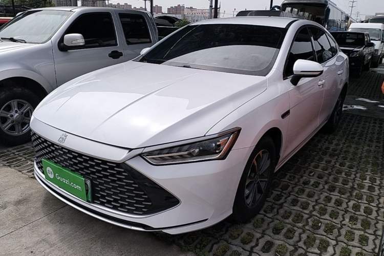 Used BYD Qin PLUS 2024 HONOR Edition DM-i 55KM Leading Model Guazi used car, China used car export, Used car for sale, Used  cars, Cheapest cars for sale