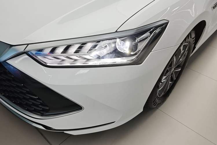 Used BYD Qin PLUS 2024 HONOR Edition DM-i 55KM Leading Model Left Front Headlight