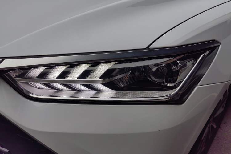 Used BYD Qin PLUS 2024 HONOR Edition DM-i 55KM Leading Model Left Front Headlight
