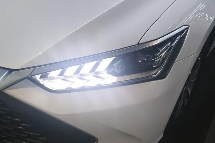Used BYD Qin PLUS 2024 HONOR Edition DM-i 55KM Leading Model Left Front Headlight