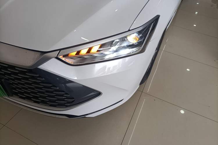 Used BYD Qin PLUS 2024 HONOR Edition DM-i 55KM Leading Model Left Front Headlight