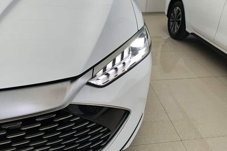 Used BYD Qin PLUS 2024 HONOR Edition DM-i 55KM Leading Model Left Front Headlight