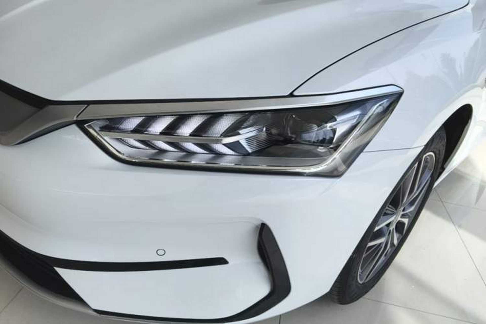 Used BYD Qin PLUS 2024 Honor Edition EV 420KM Beyond Model Left Front Headlight