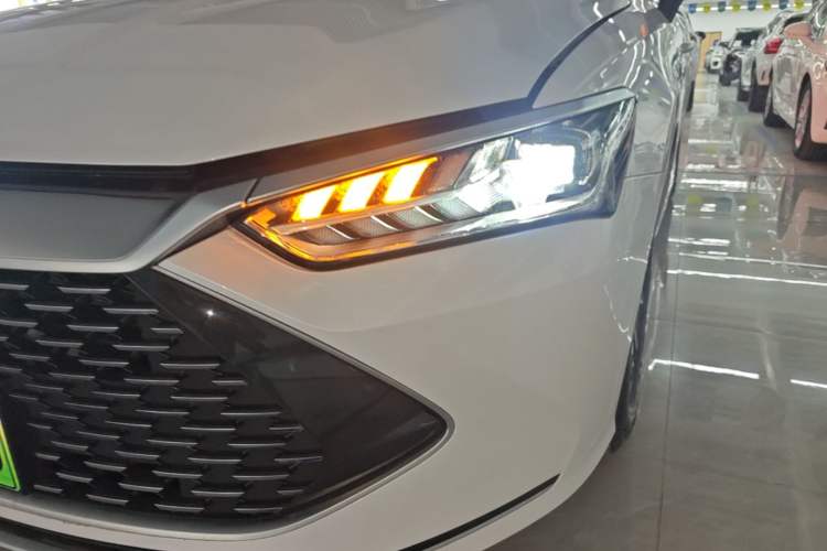Used BYD Qin PLUS 2024 HONOR Edition DM-i 55KM Leading Model Left Front Headlight