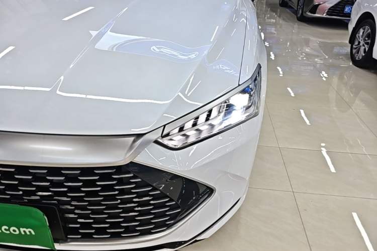 Used BYD Qin PLUS 2024 HONOR Edition DM-i 120KM Beyond Model Left Front Headlight