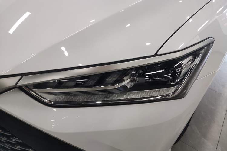 Used BYD Qin PLUS 2024 HONOR Edition DM-i 55KM Leading Model Left Front Headlight