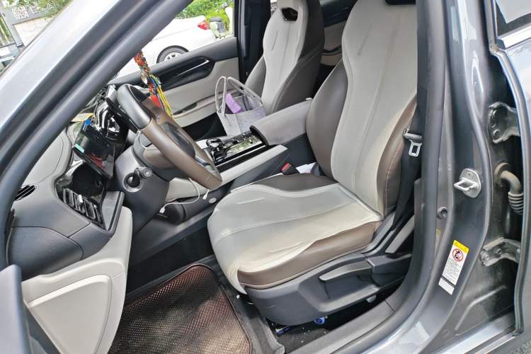 Used BYD Qin PLUS 2024 HONOR Edition DM-i 55KM Leading Model Left Front Seat