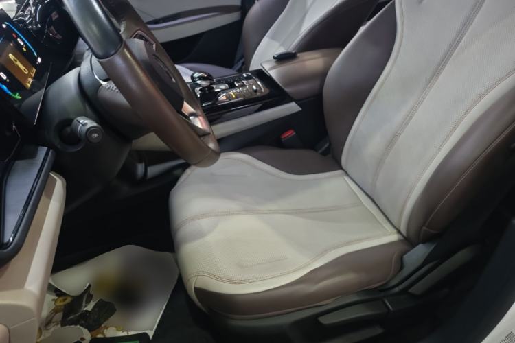 Used BYD Qin PLUS 2024 HONOR Edition DM-i 55KM Leading Model Left Front Seat