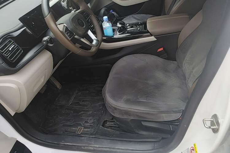 Used BYD Qin PLUS 2024 HONOR Edition DM-i 55KM Leading Model Left Front Seat